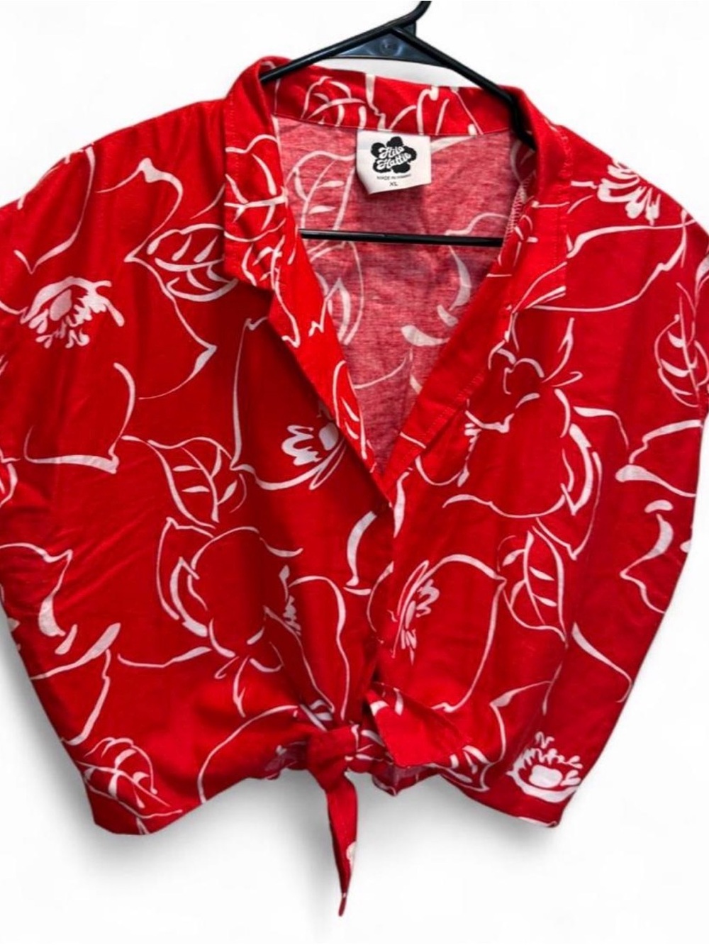 Hilo Hattie Red Floral Button-Up Top
